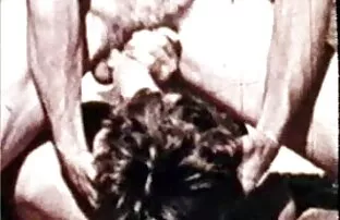 XXX Vackra kvinnor, svensk porrfilm ridskolan sex med Asiatiska docka