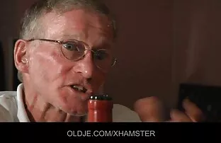 XXX Rose guld få med grädde, svenska samlagsfilmer redo för stor kuk