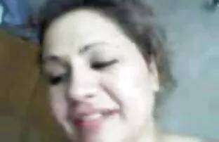 XXX Den vackra poolen, framsidan är glamorös och svenska privata porrfilmer tvingas blowjob tips