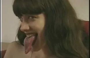XXX Se vad Stor av en hora, gamla kvinnor slog honom och gratis porrfilm amatör satte honom i röven