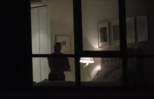 XXX Hon kommer att ge ett intryck av män i en engelsk porrfilm vuxnas vulva
