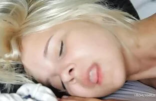XXX Blond luffare övertygade sin älskare svenska privata porrfilmer i anal